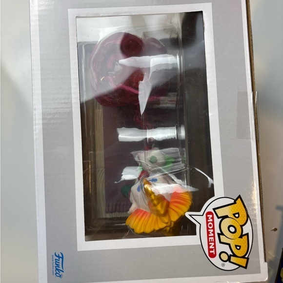 Funko POP Bibbo With Shorty in Pizza box 1362 - Picture 6 of 6